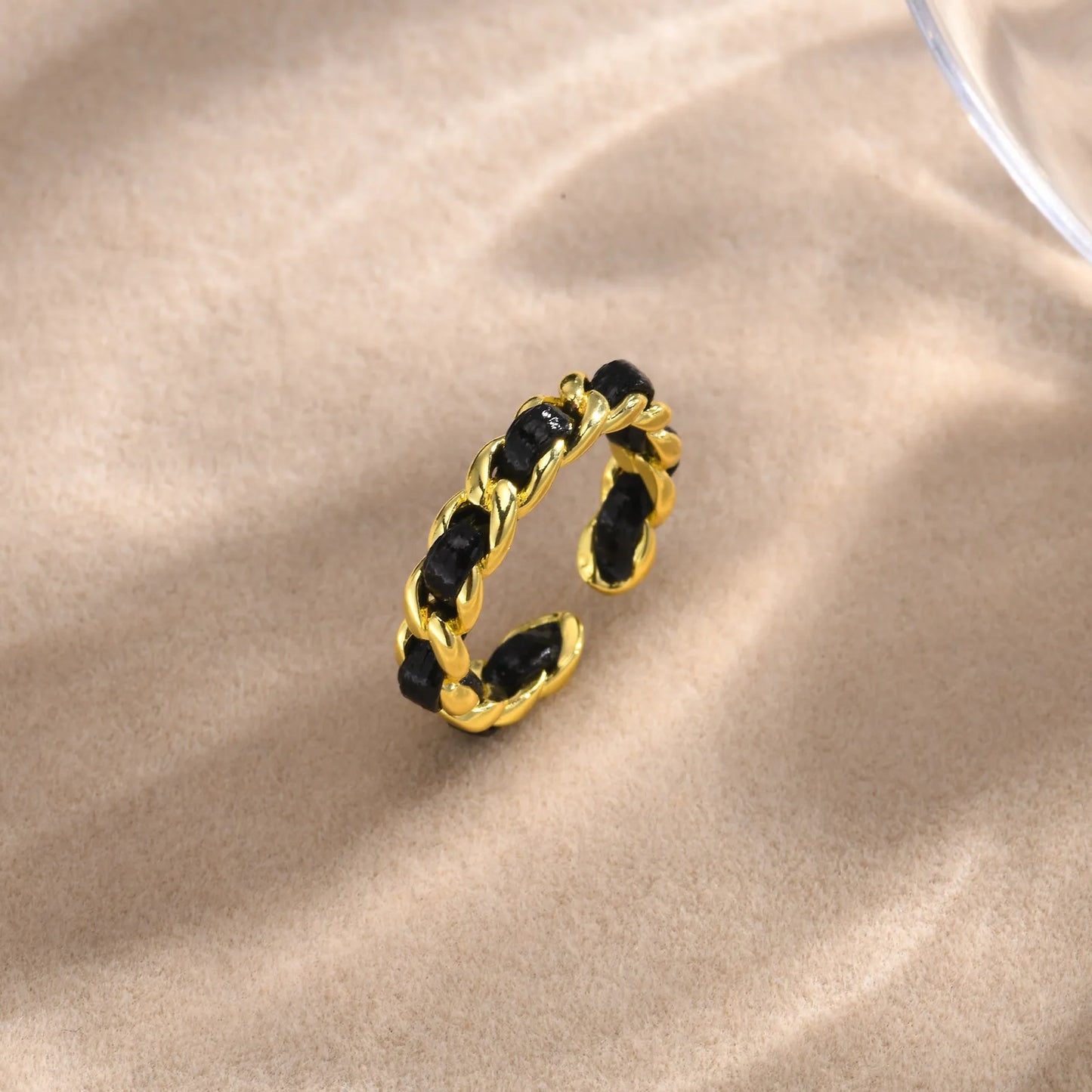 Echo Woven Chain Ring