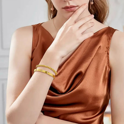 Echo Horizon Bangle Set