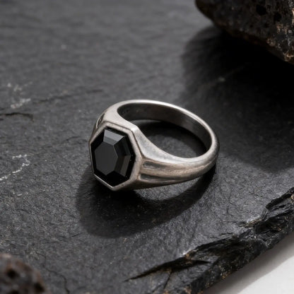 Bague hexagonale noire ombrée