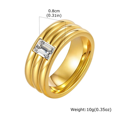 Echo Emerald Crystal Ring